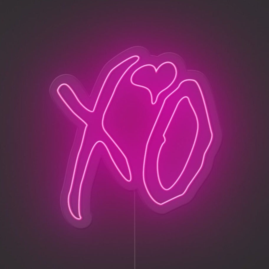 Xo deals neon light