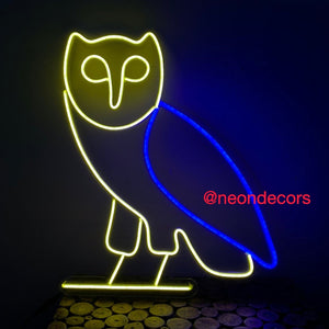 Owl neon sign